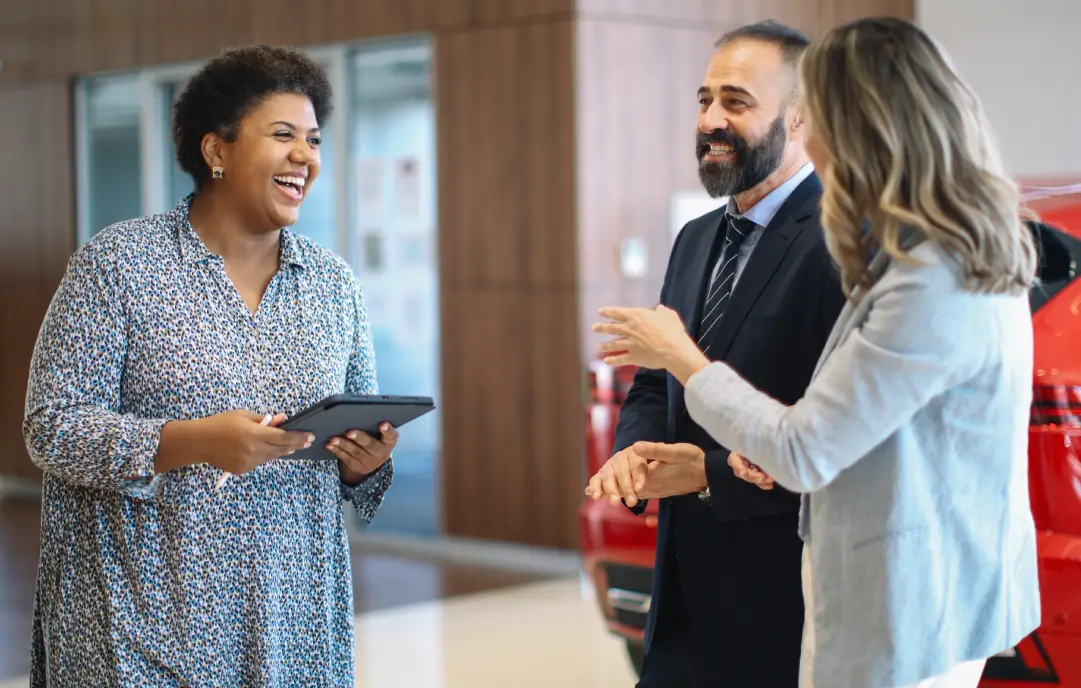 Dealers engaging in conversation.